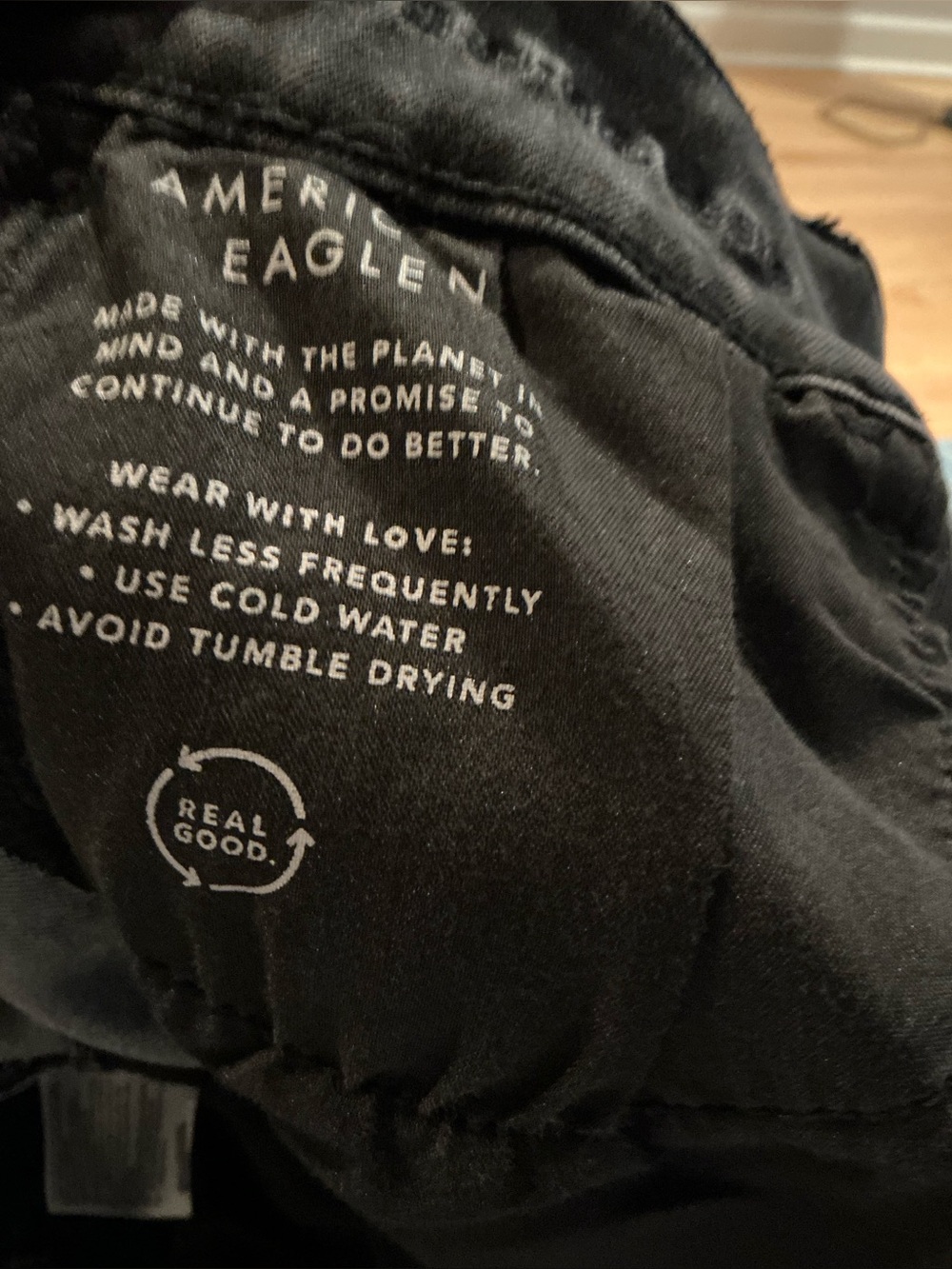 American Eagle super high-rise, black jegging jeans - Picture 6 of 6